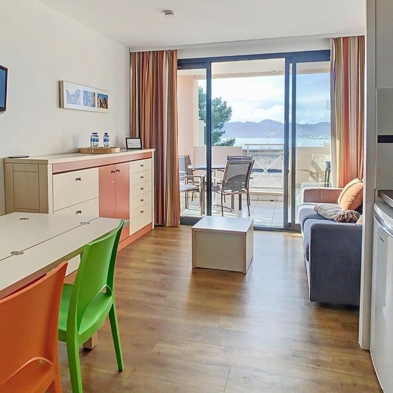 Le Francia - T2 30m2 - Piscine - Vue mer - Appartement 1 Chambre - 11