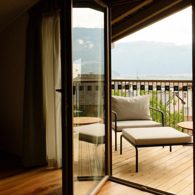 Langenmantel Historic Suites - Suite mit Balkon - 4