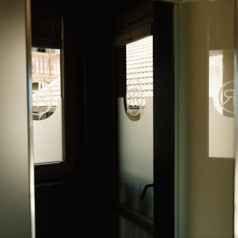 Langenmantel Historic Suites - Suite mit Balkon - 12
