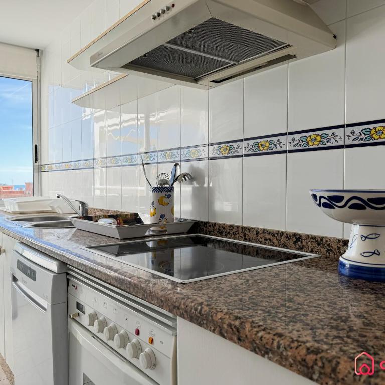 El Rubí - Two-Bedroom Apartment with Terrace and Sea View - 12