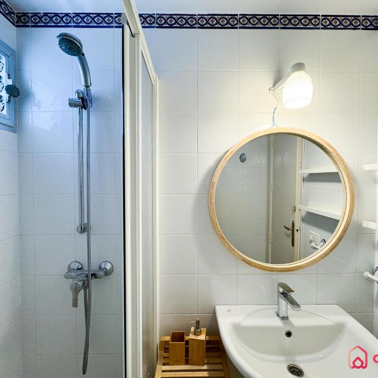 El Rubí - Two-Bedroom Apartment with Terrace and Sea View - 37