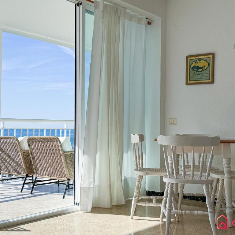 El Rubí - Two-Bedroom Apartment with Terrace and Sea View - 46