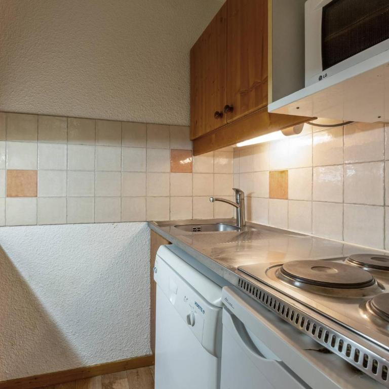 Duplex cosy 2 chambres, balcon, proche commerces et remontées, accepte animaux - FR-1-356-362 - Appartamento (7 Adulti) - 7