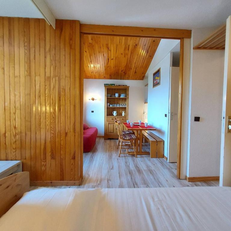 Studio divisible pour 4 personnes, centre station, animaux admis - Studio - 7