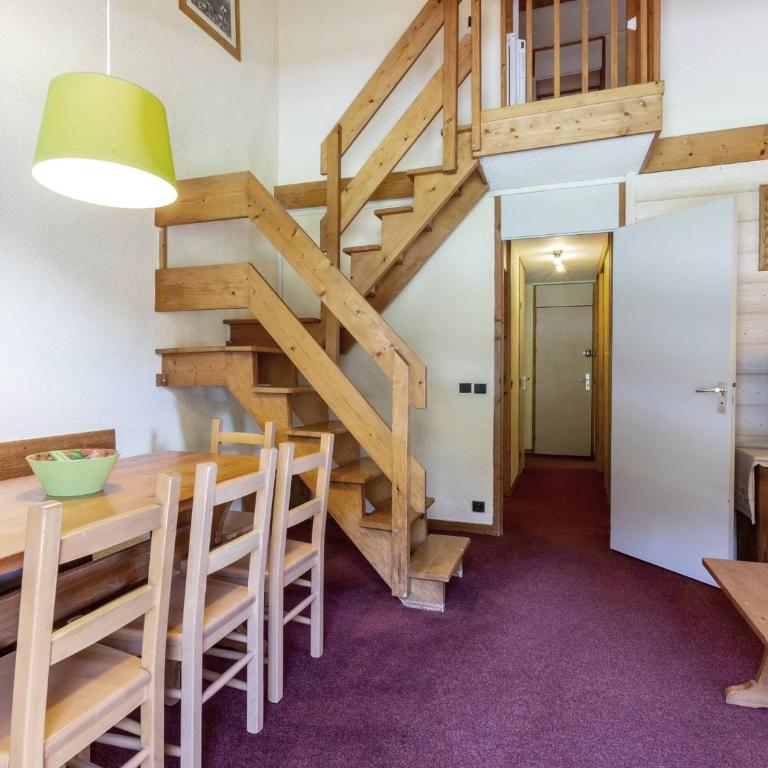 Duplex cosy 2 chambres, balcon, proche commerces et remontées, accepte animaux - FR-1-356-362 - Appartamento (7 Adulti) - 13