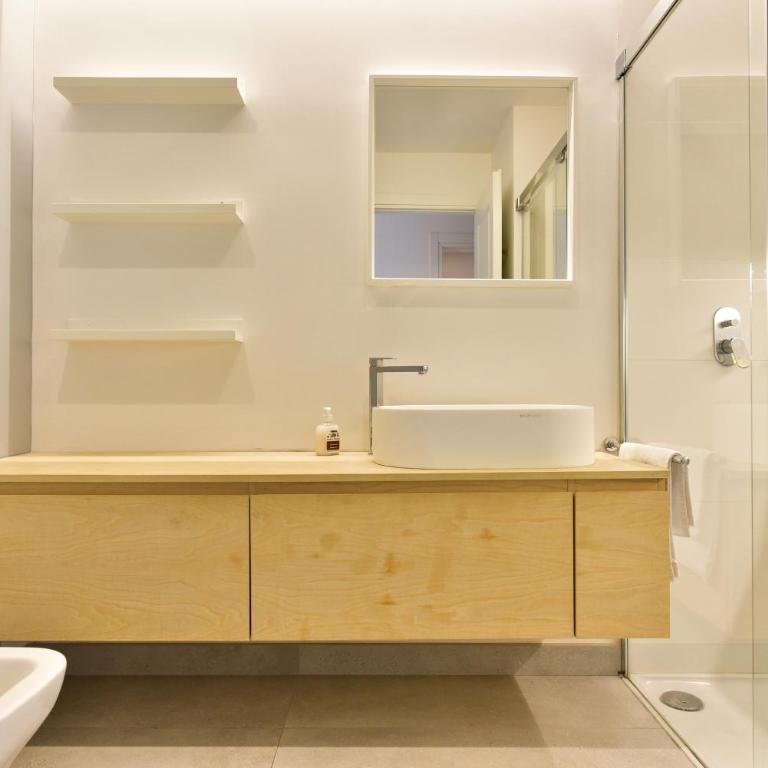 Oasi Piceni Apartment San Lorenzo - Appartamento Deluxe con 2 Camere da Letto e Balcone - 7
