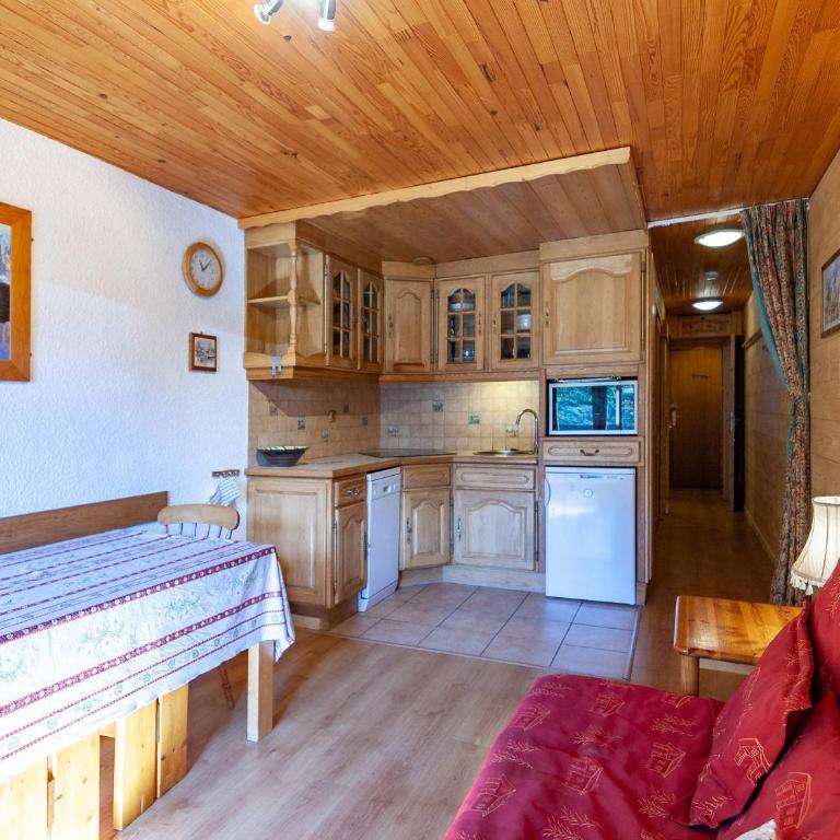 Charmant appart avec balcon, ski-in/ski-out, Méribel - FR-1-355-30 - Apartamento (5 adultos) - 2