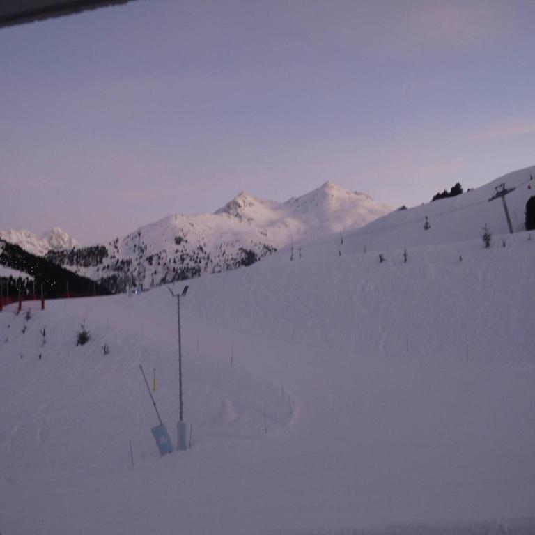 Charmant appart avec balcon, ski-in/ski-out, Méribel - FR-1-355-30 - Apartamento (5 adultos) - 11