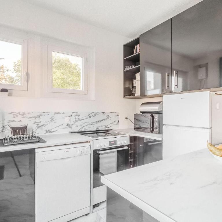 Beautiful Home In Royan With Wifi - Maison de Vacances 2 Chambres - 5