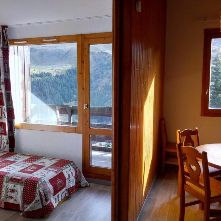 Méribel: Appartement 3 pièces avec mezzanine, balcon, accès direct aux pistes - FR-1-355-186 - Apartment (6 Erwachsene) - 2