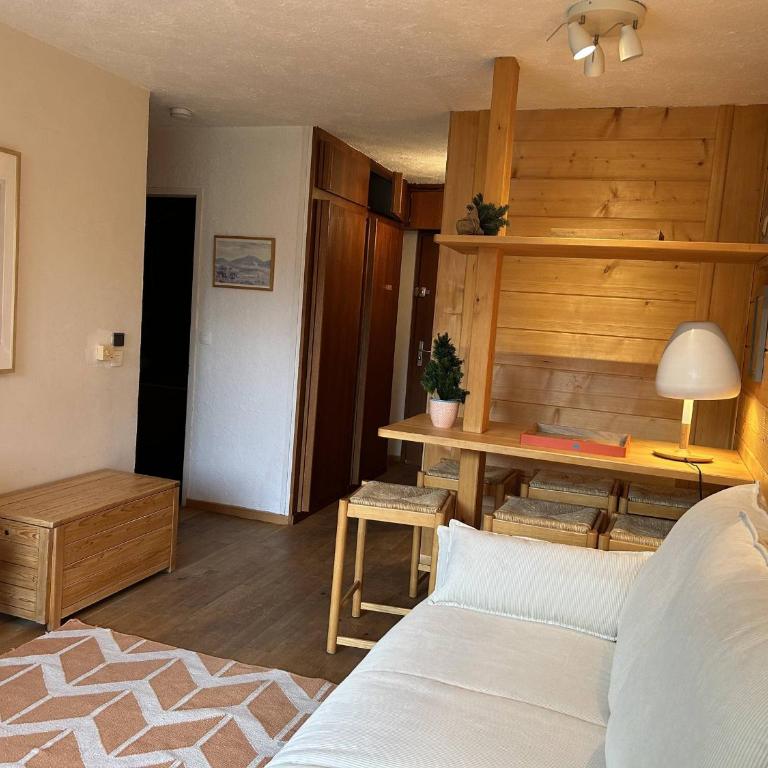 Appartement 1 chambre avec balcon sud, Méribel centre, à proximité des pistes et commerces - Appartement 1 Chambre - 1