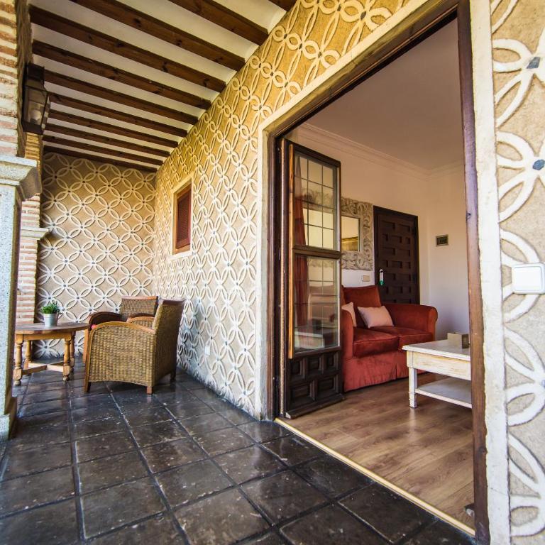 Hotel Hacienda del Cardenal - Suite con cama extragrande - 1