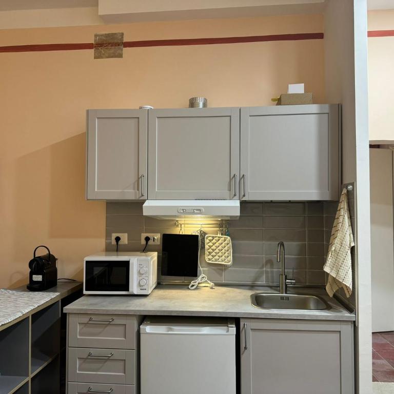 Le Due Torri in Rione Monti - Appartamento con 2 Camere da Letto - 4