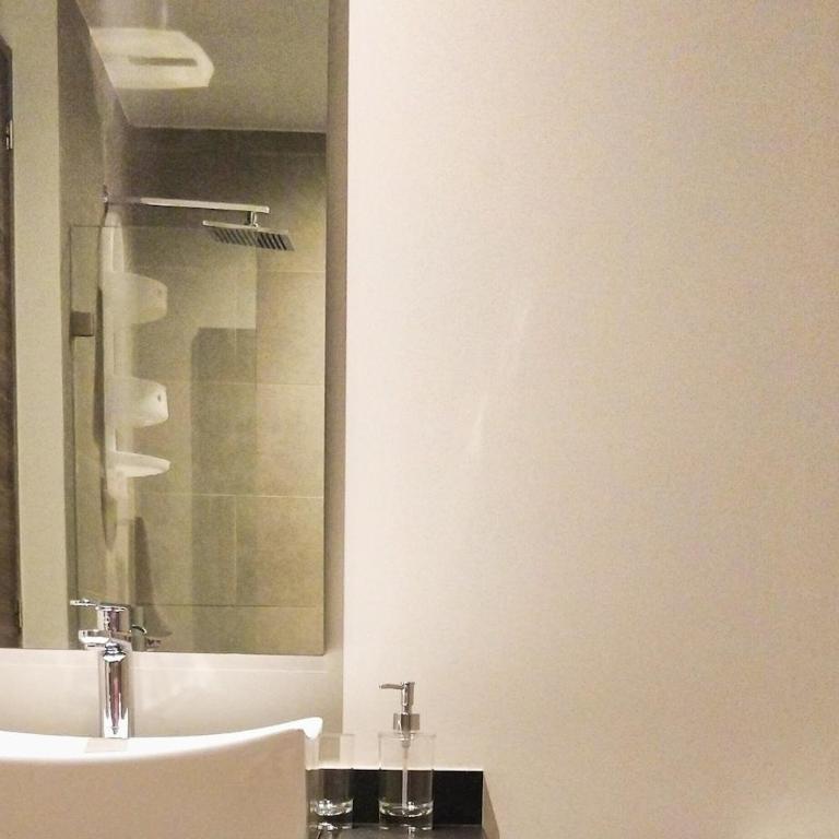 FIFA World Cup Luxurious Apt, HS WiFi, city views - One-Bedroom Apartment - 25