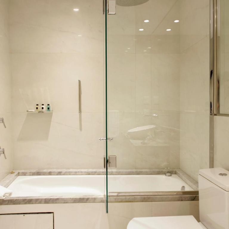 Palo Santo Hotel - Deluxe One-Bedroom Suite - 6