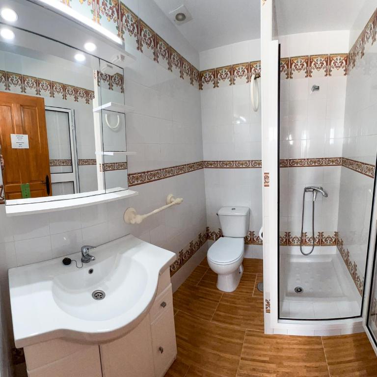 La Tortuga Lodging Rooms - Habitación Doble con baño compartido - 8
