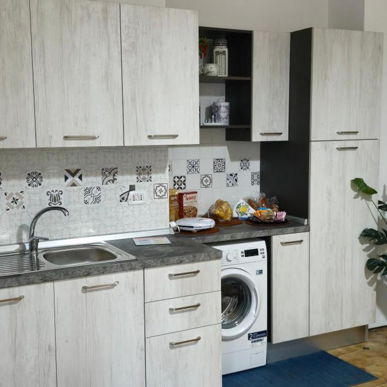 Via Roma 55 - Appartamento con 2 Camere da Letto - 58