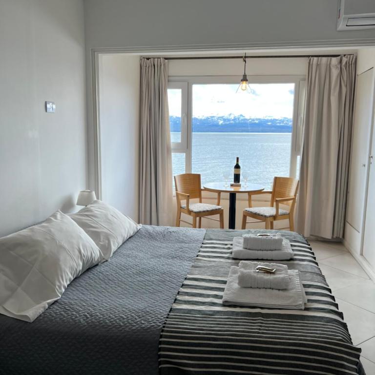 BEST HOME BARILOCHE II - Estudio con vistas al lago - 9