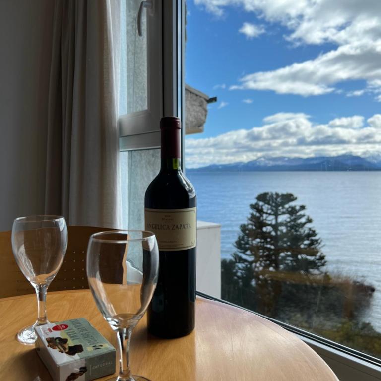 BEST HOME BARILOCHE II - Estudio con vistas al lago - 11