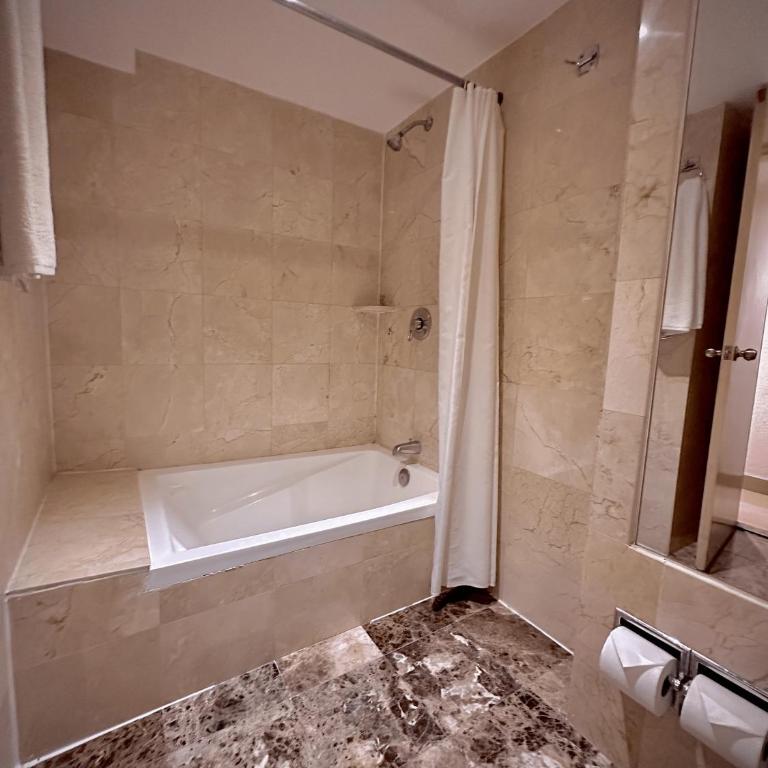 Hotel Stella Maris - Habitación Estándar - 1 cama grande - 5