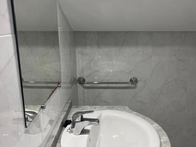 Atico en el casco histórico - Apartamento de 1 dormitorio - 9