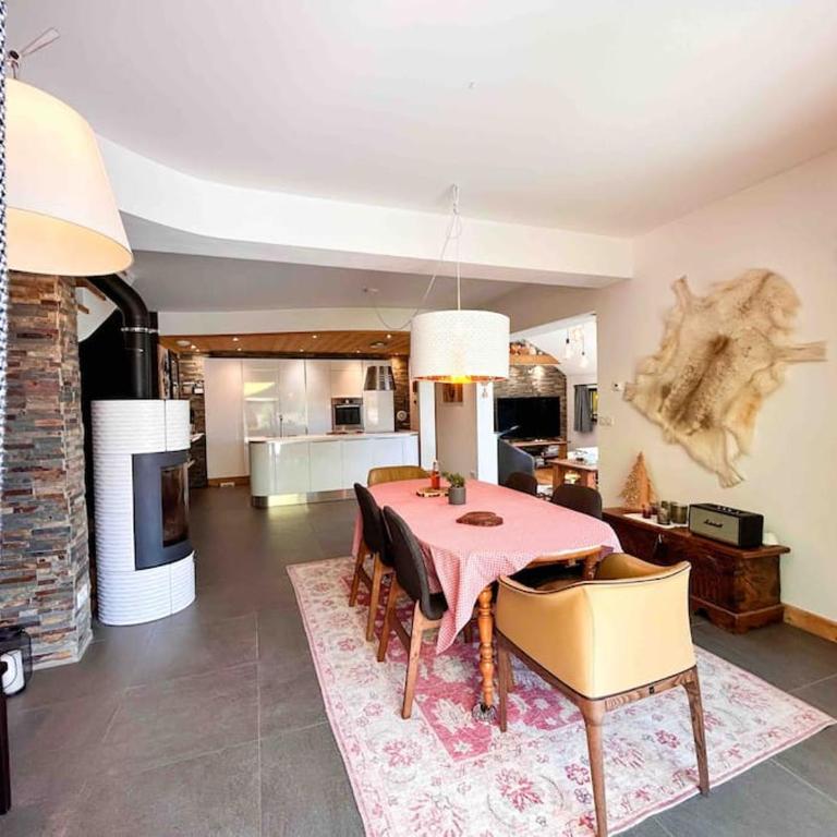 Le Chalet du Lys avec jacuzzi - Villa Supérieure - 34