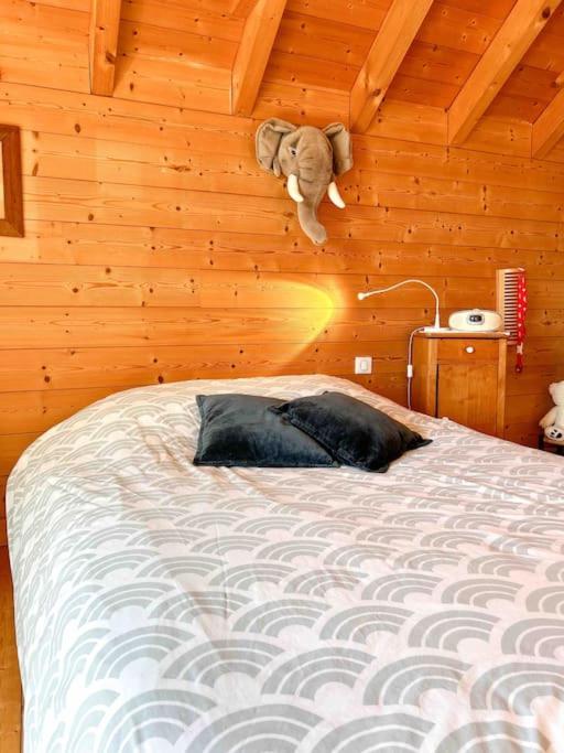 Le Chalet du Lys avec jacuzzi - Villa Supérieure - 77
