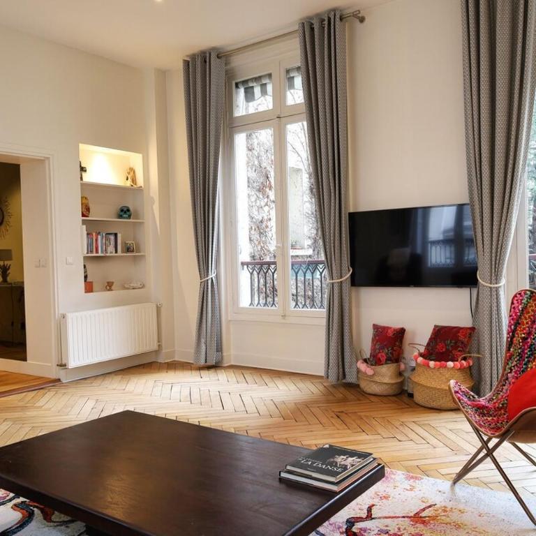 St Georges proche Opéra et la Basilique sacrée - Appartement - 18