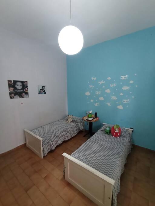 Casa a pocas cuadras del centro - Casa de 2 dormitorios - 10