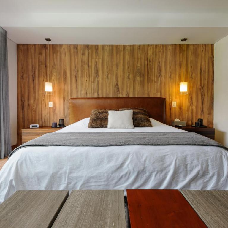 Casa Galo-Modern Retreat Overlooking Golf Course - Villa - 14