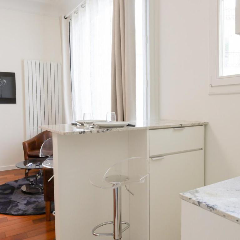 Nouveau studio au cœur de l'Opéra - Paris 1er - Appartement - 10