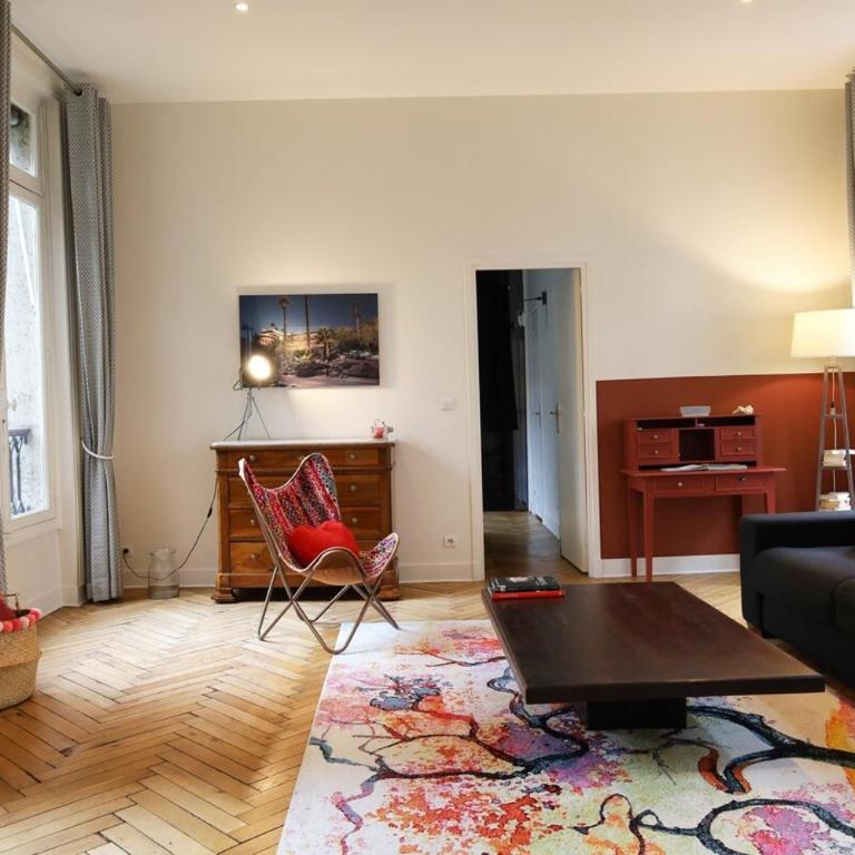 St Georges proche Opéra et la Basilique sacrée - Appartement - 15
