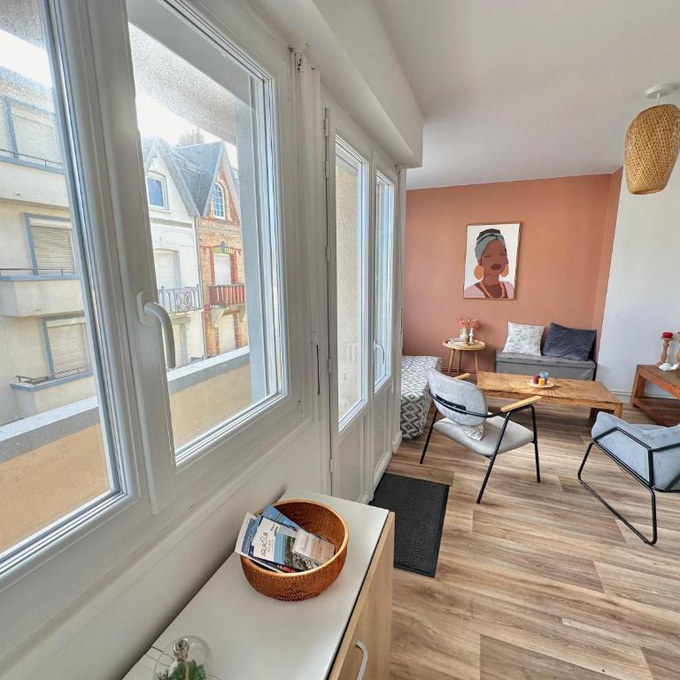 MARIE - Appartement 6 pers avec Balcon Vue latérale mer à Berck - Appartement 1 Chambre avec Balcon et Vue sur Mer - 4