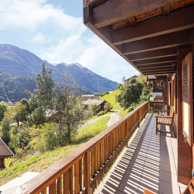 Chalet in Fiesch near Aletsch Glacier - Ferienhaus mit 6 Schlafzimmern - 35