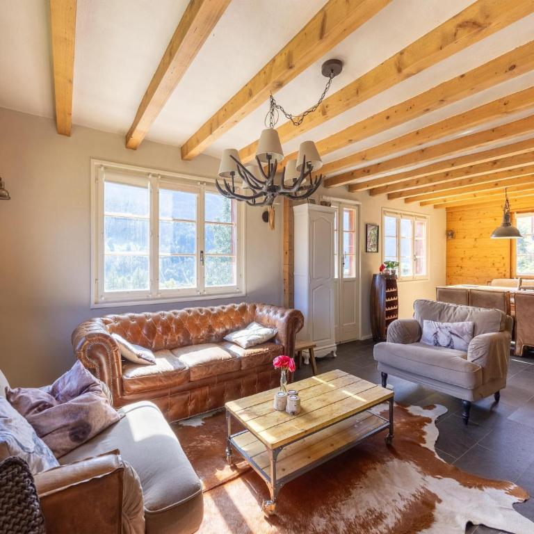Chalet in Fiesch near Aletsch Glacier - Ferienhaus mit 6 Schlafzimmern - 2