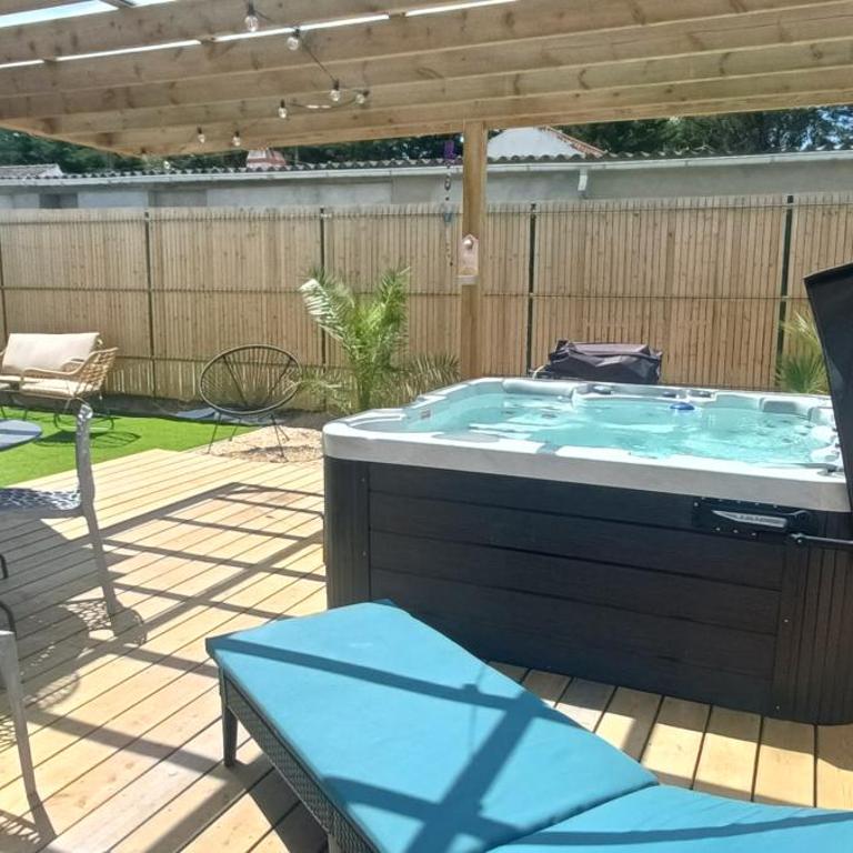 Apb Spa locations avec jacuzzi privatif - Maison 2 Chambres - 3