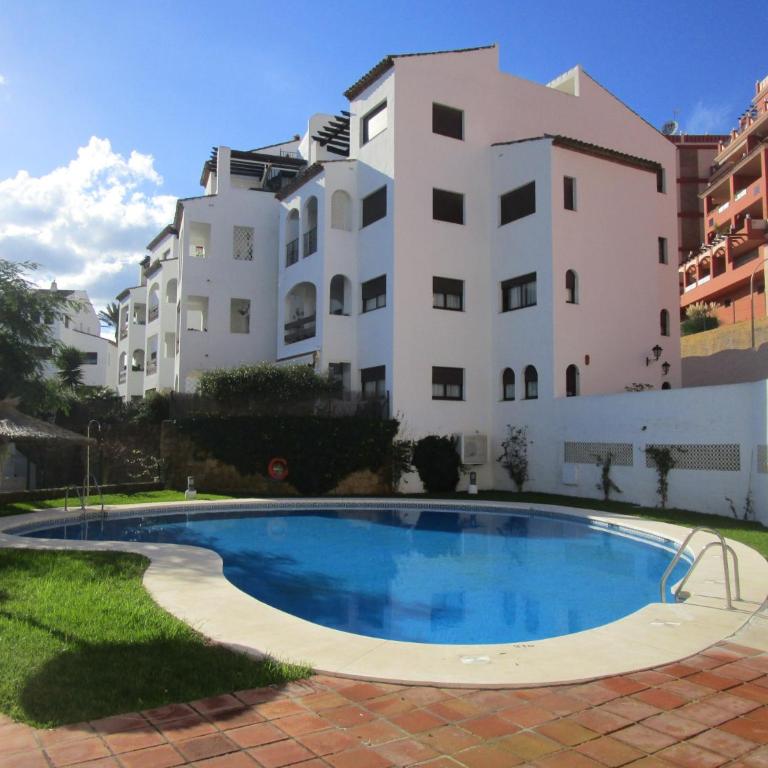 Nice groundfloor with pool view - Apartamento de 2 dormitorios - 44