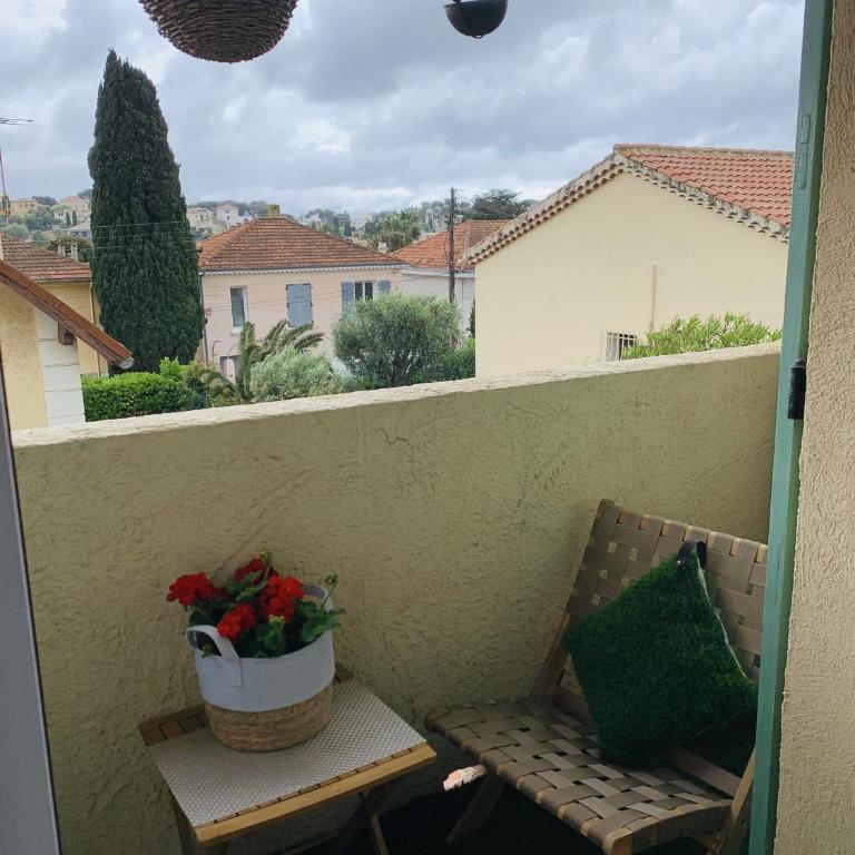 Charmant T2 a 500 m du port avec parking privé - Apartamento de 1 dormitorio - 8