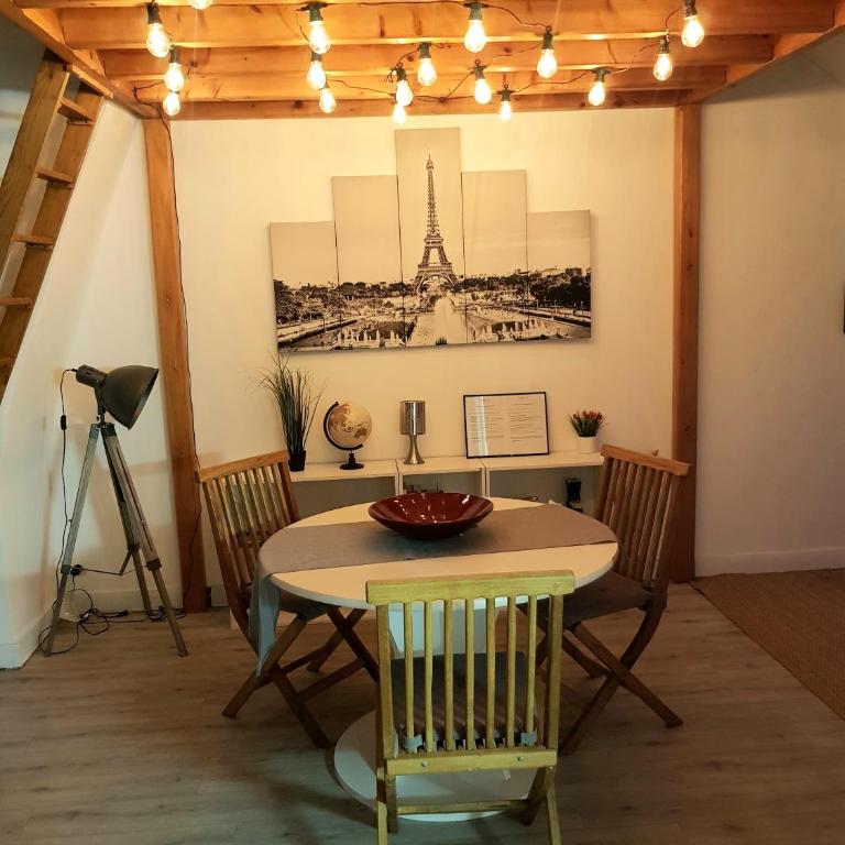 Le Chaudron d'Or - 41m2 - Hyper Centre - Mezzanine - Clim - WIFI HD - One-Bedroom Apartment - 15