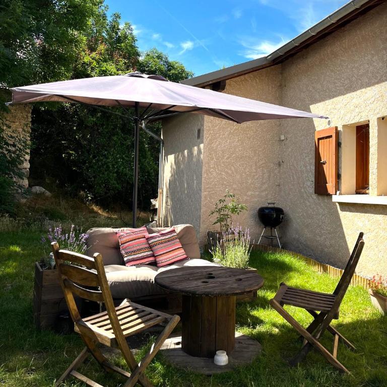 Mini Maison au Calme avec Coin Exterieur - Maison 2 Chambres - 28