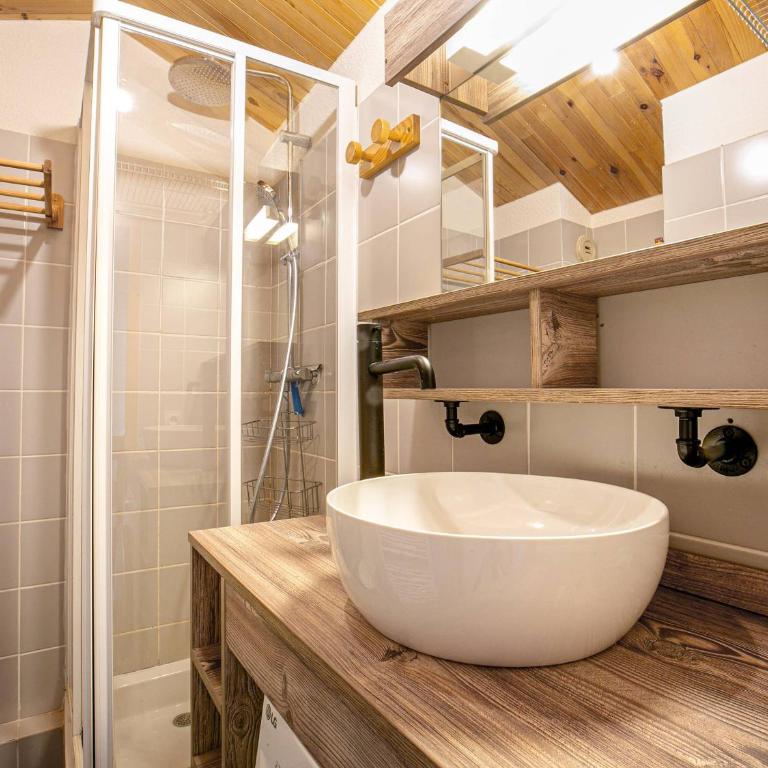 Duplex cosy à Méribel, proche pistes avec balcon et mezzanine - FR-1-355-195 - Appartement (6 Adultes) - 6