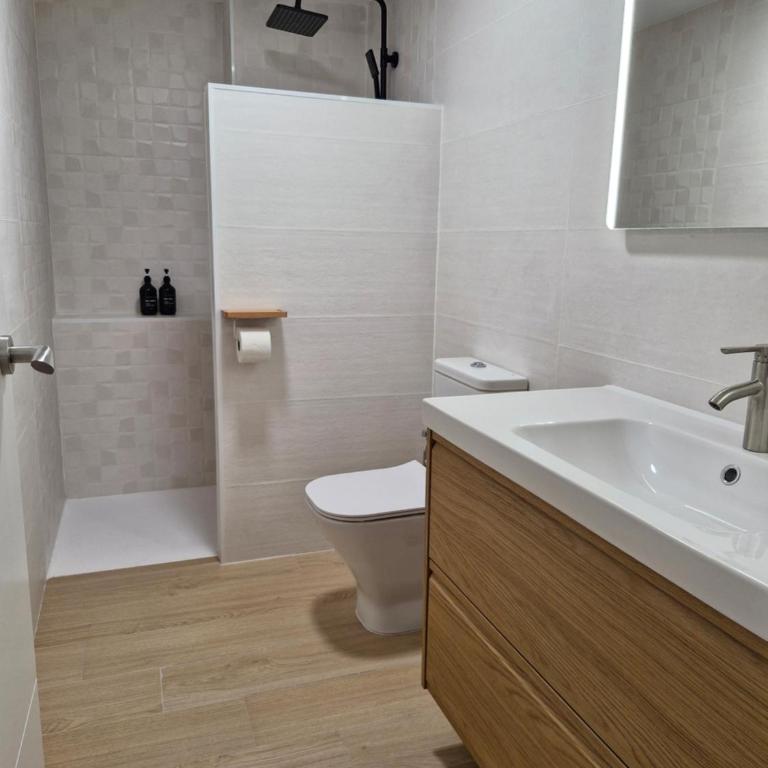 MAYCO Lovely Apartment II by SunCastle apartamentos - Two-Room Apartment - 11