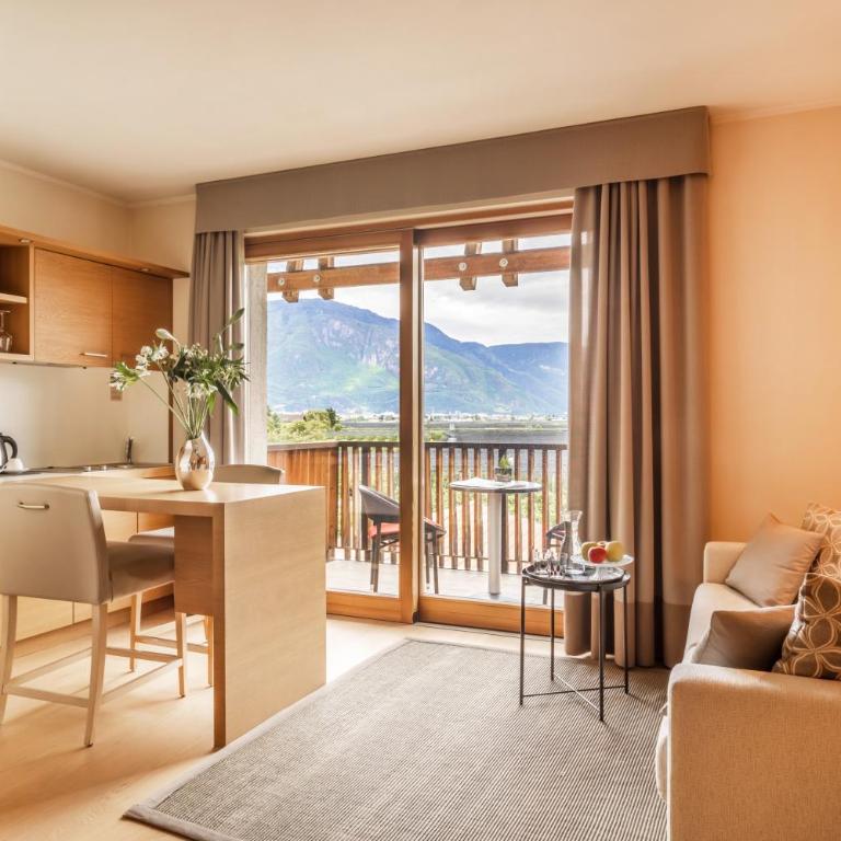 Art & Design Hotel Napura - Suite Junior con Vista Montagna - 1