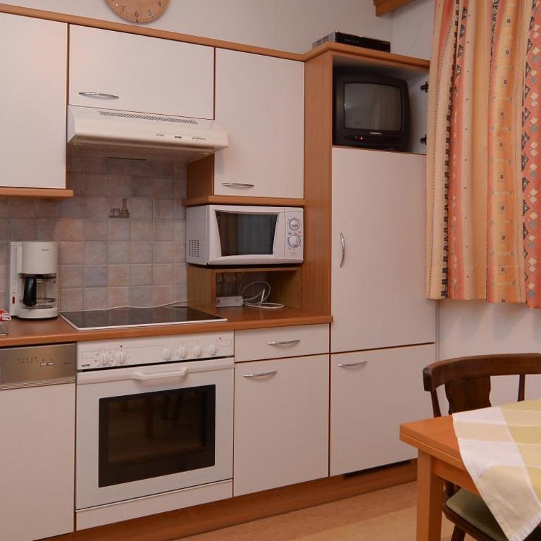 Hotel Garni DIAS - Apartment mit 3 Schlafzimmern - 7