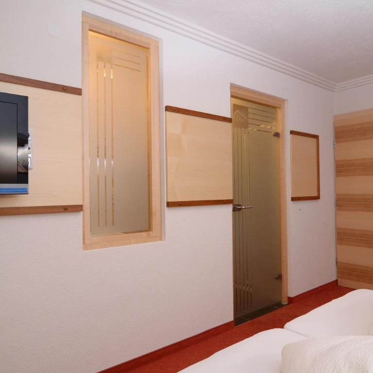 Hotel Garni DIAS - Apartment mit 3 Schlafzimmern - 3
