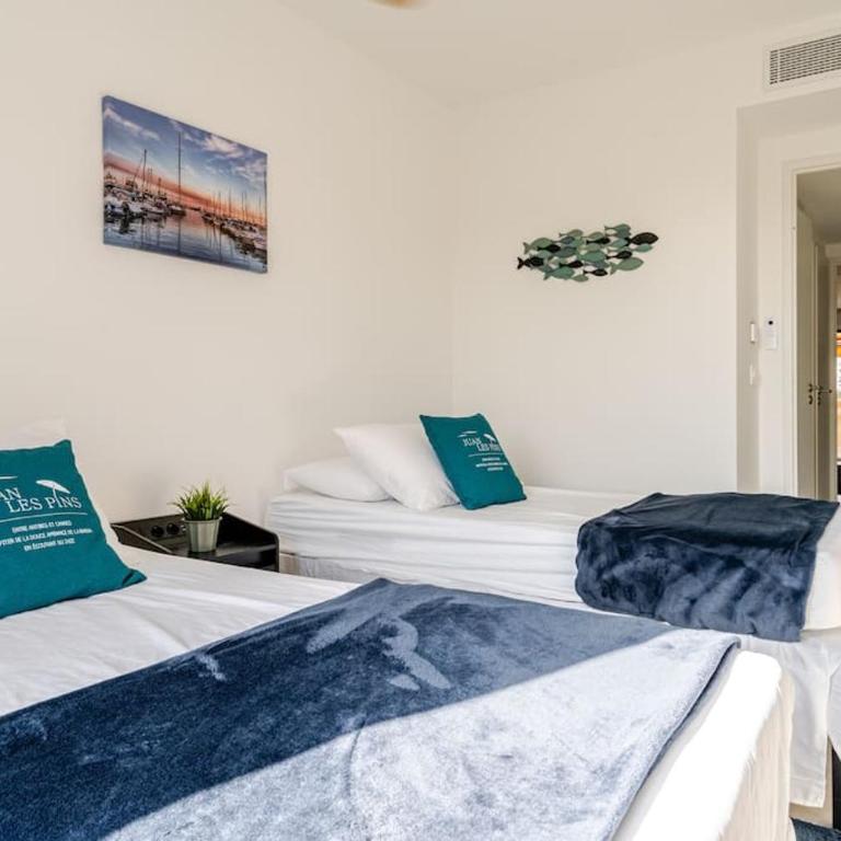 Newly Built Apartment with Pool, Walk to the Beach - Appartement - 21