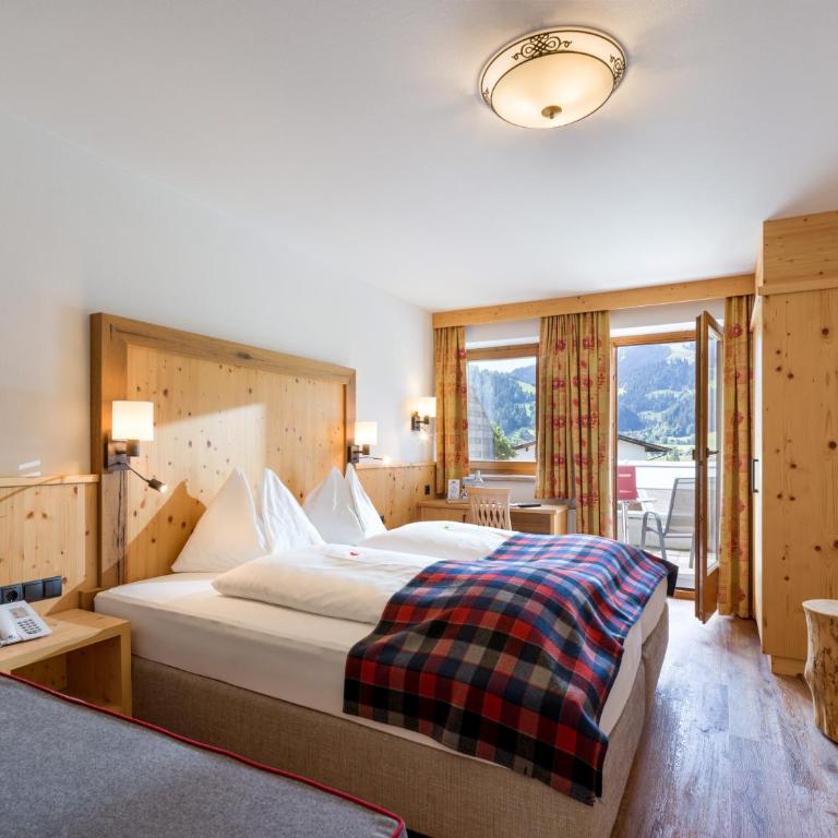 Hotel Alpenpanorama - Doppelzimmer mit Panoramablick - 7