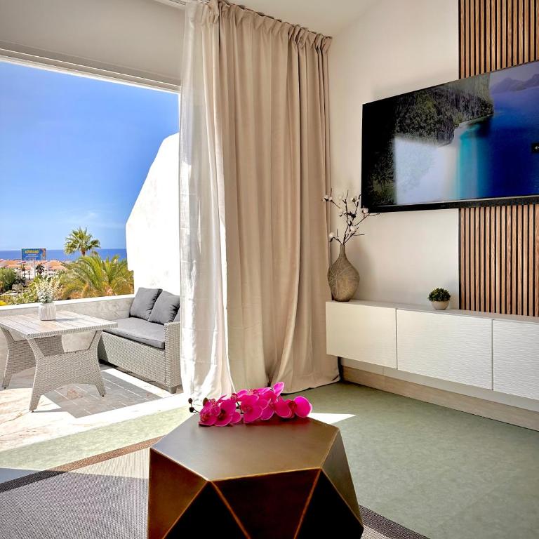 Infinity Ocean View Suite - One-Bedroom Apartment - 1