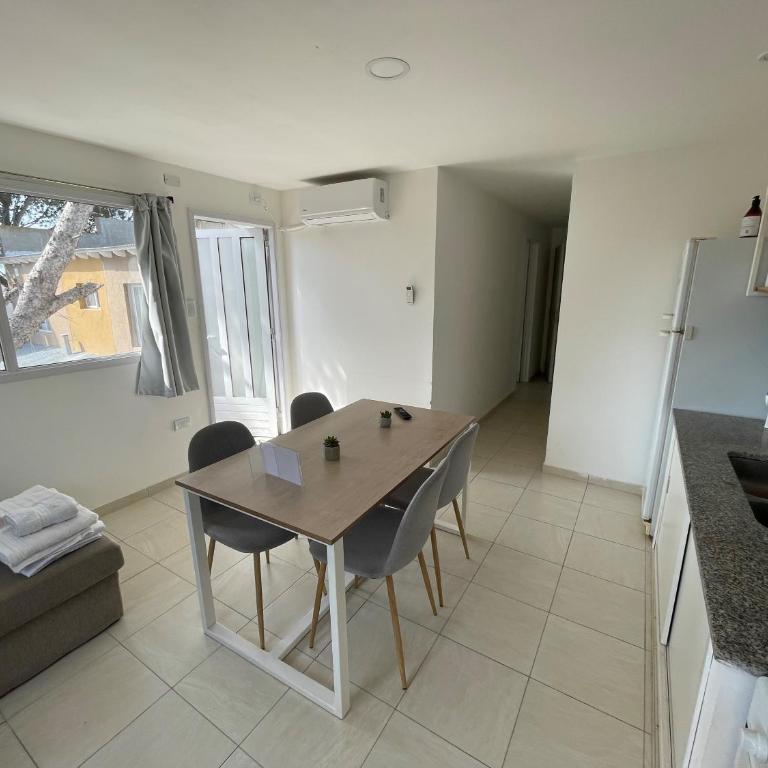 Apart Nivel Cero - Apartamento - 2