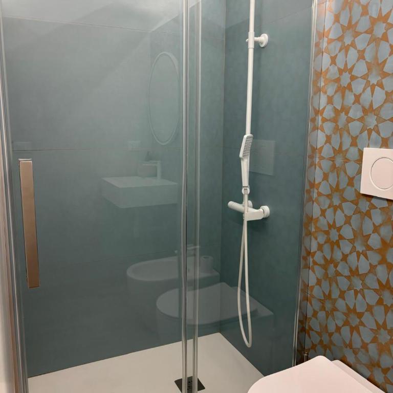 Palermo Mia - Double Room with Private Bathroom - 4